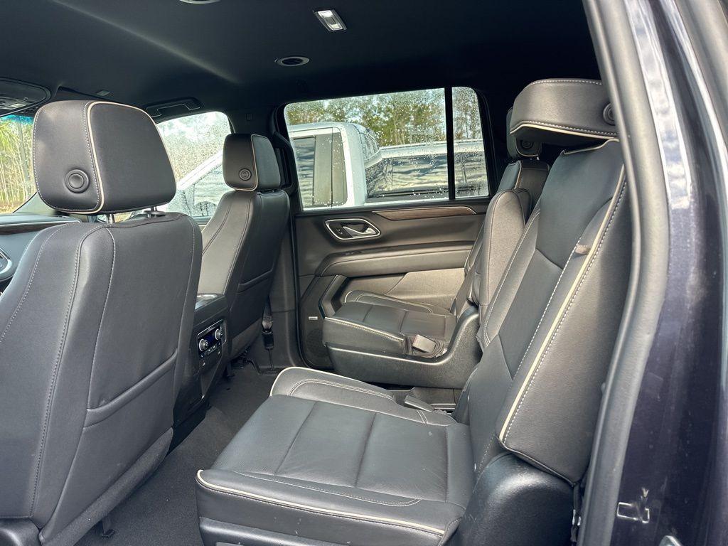 used 2023 Chevrolet Suburban car, priced at $48,802