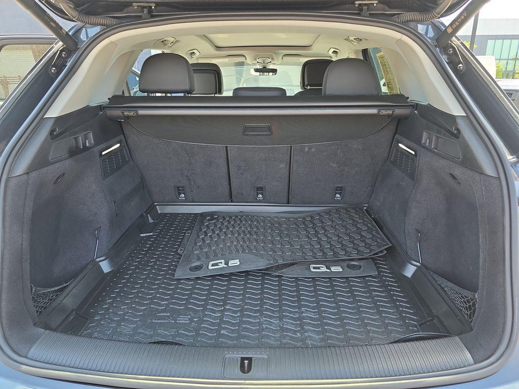 used 2021 Audi Q5 car, priced at $27,400