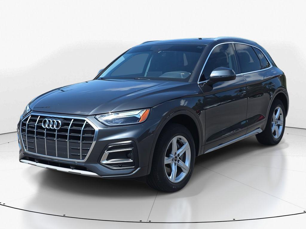 used 2021 Audi Q5 car, priced at $27,400