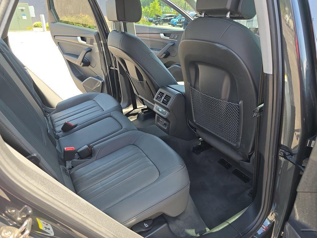 used 2021 Audi Q5 car, priced at $27,400