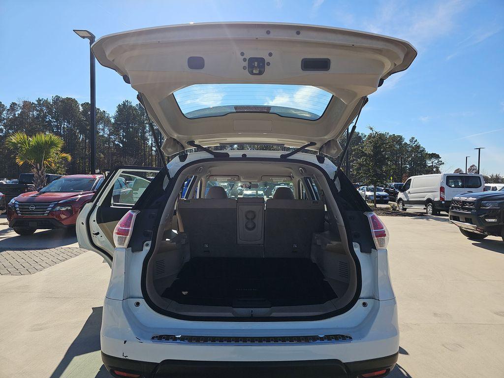 used 2016 Nissan Rogue car, priced at $7,800