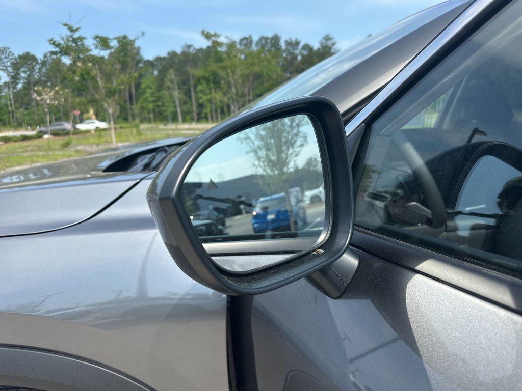 new 2025 Nissan Rogue car, priced at $33,115