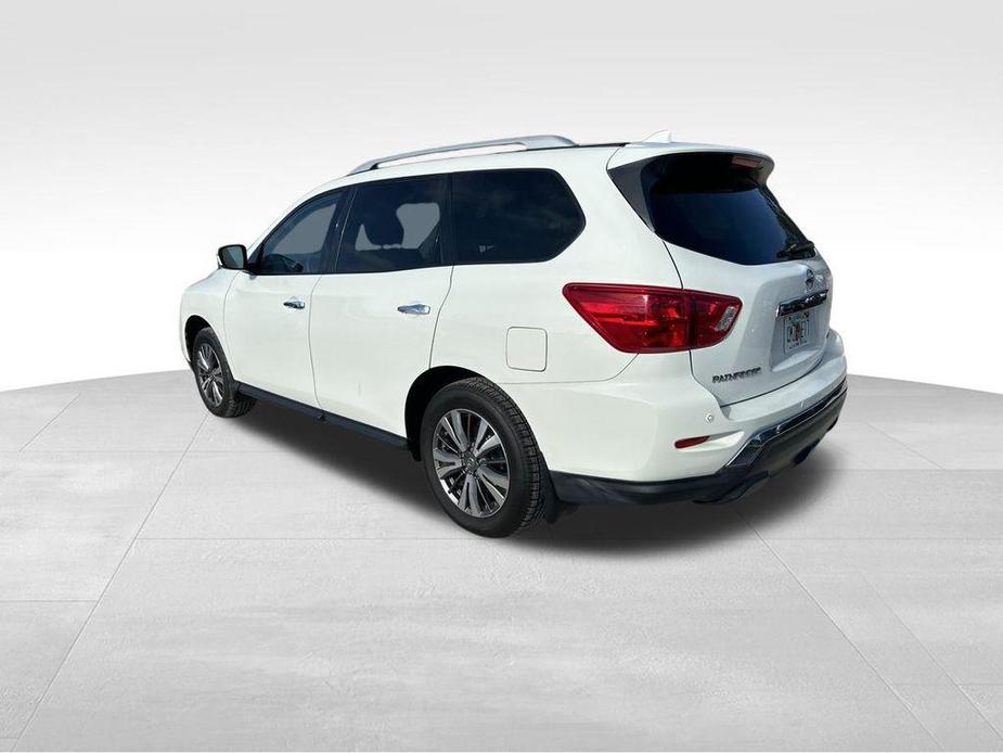 used 2019 Nissan Pathfinder car, priced at $18,821