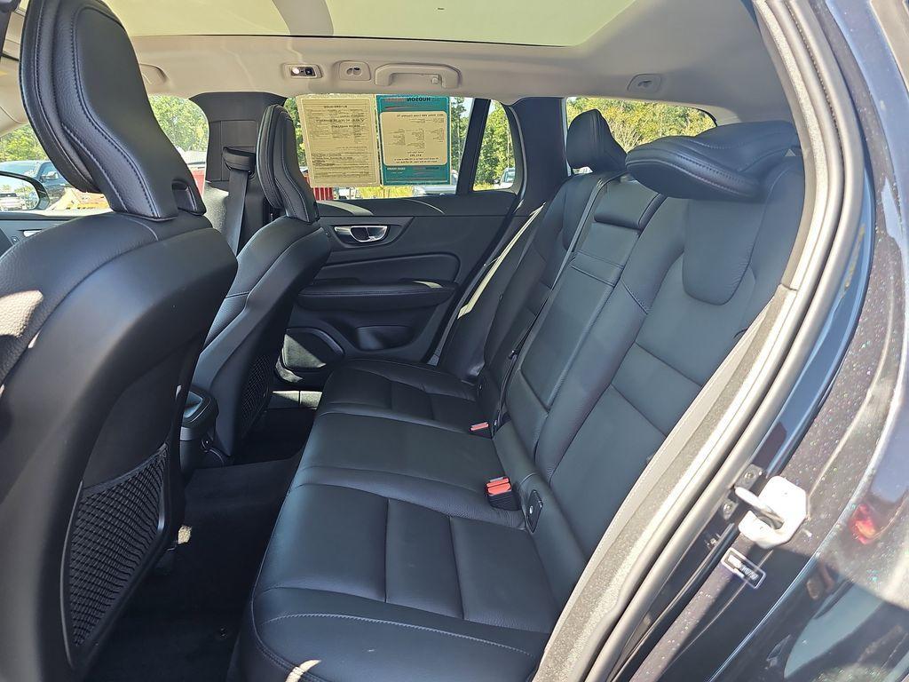 used 2021 Volvo V60 Cross Country car, priced at $21,400