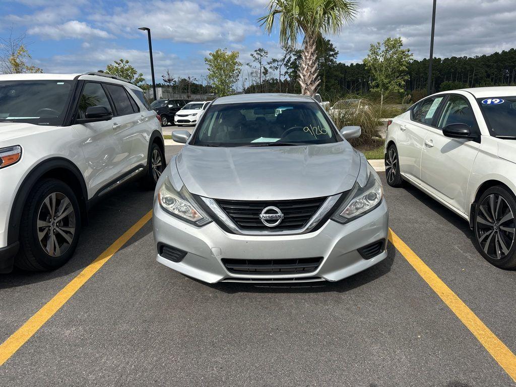 used 2018 Nissan Altima car, priced at $9,900