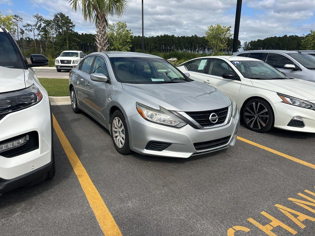 used 2018 Nissan Altima car, priced at $9,900