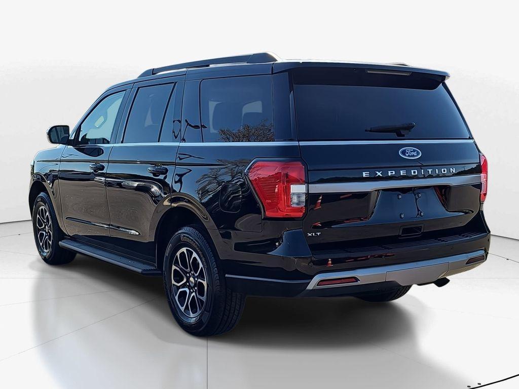 used 2024 Ford Expedition car, priced at $37,900