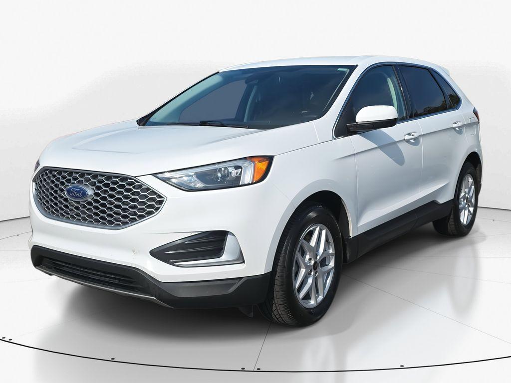 used 2024 Ford Edge car, priced at $22,300