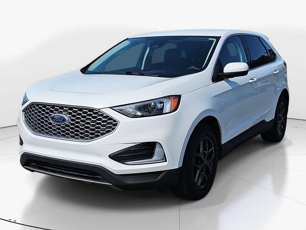 used 2024 Ford Edge car, priced at $19,200