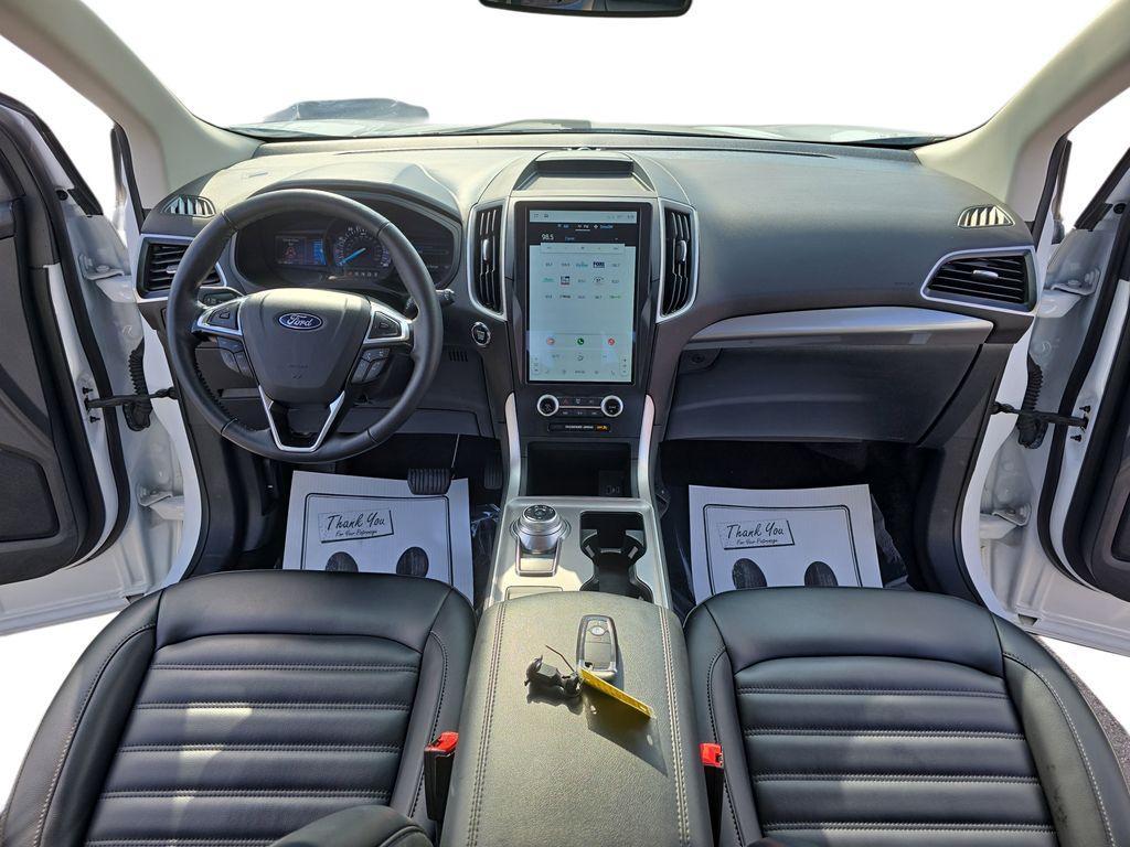 used 2024 Ford Edge car, priced at $22,300