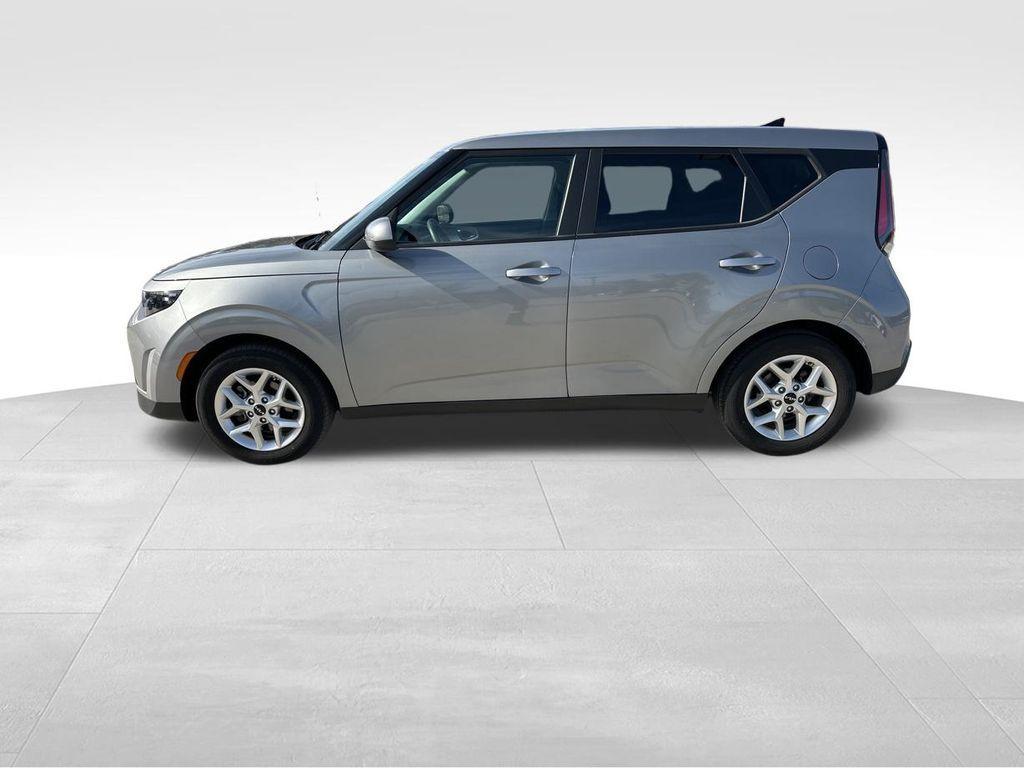 used 2023 Kia Soul car, priced at $17,921