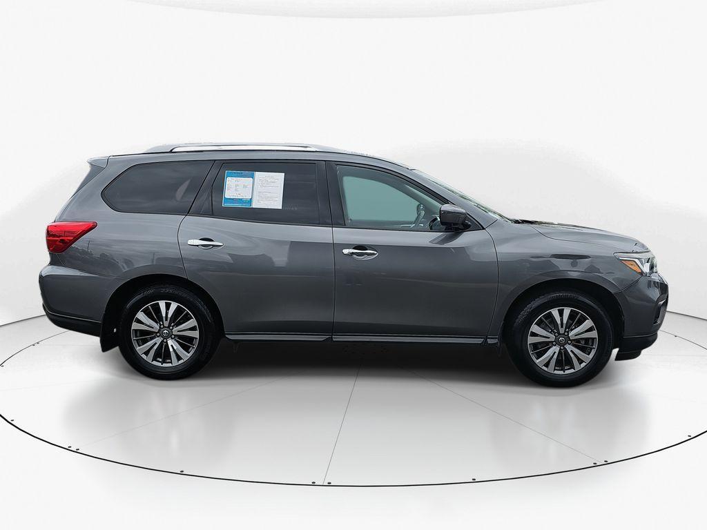 used 2017 Nissan Pathfinder car, priced at $12,900