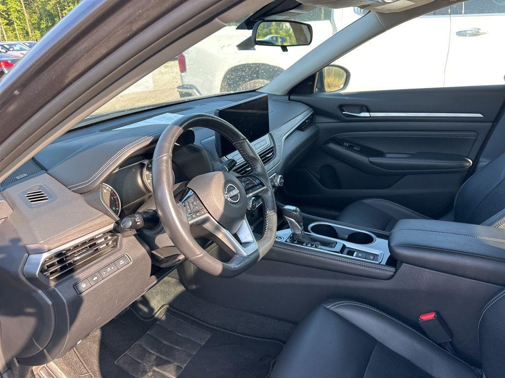 used 2023 Nissan Altima car, priced at $22,900