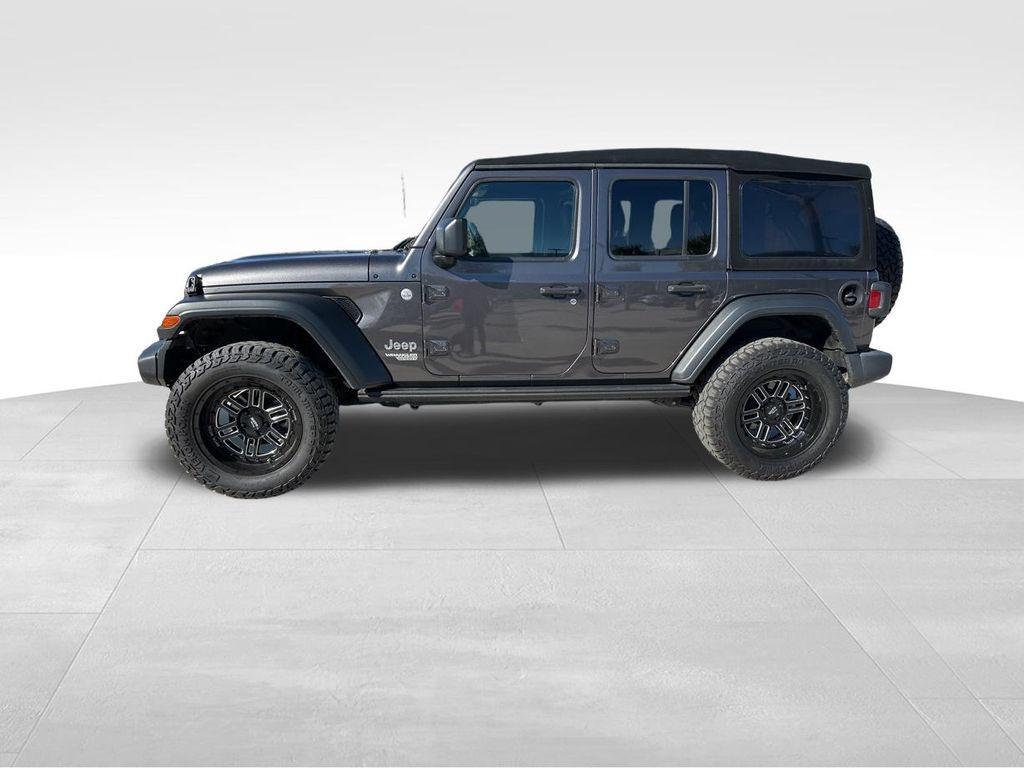 used 2021 Jeep Wrangler Unlimited car, priced at $29,788