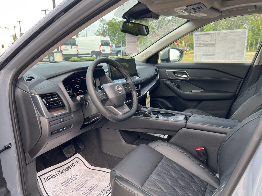 new 2025 Nissan Rogue car, priced at $39,946