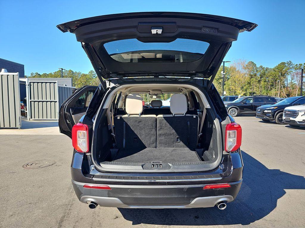 used 2023 Ford Explorer car, priced at $27,600