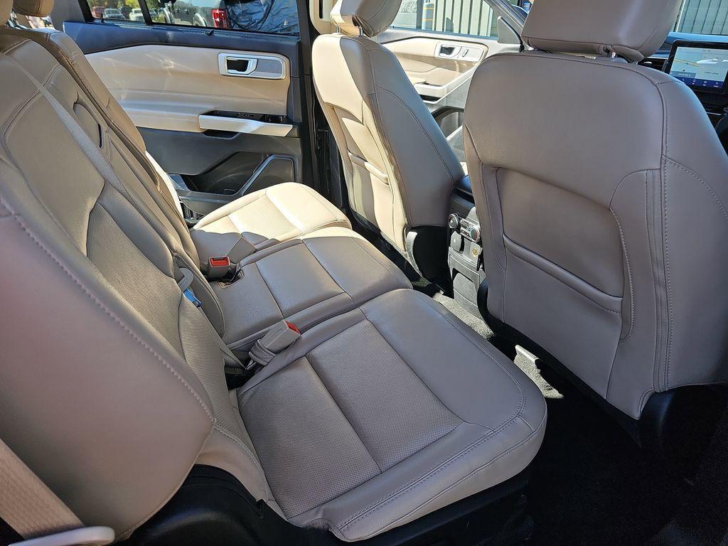 used 2023 Ford Explorer car, priced at $27,600