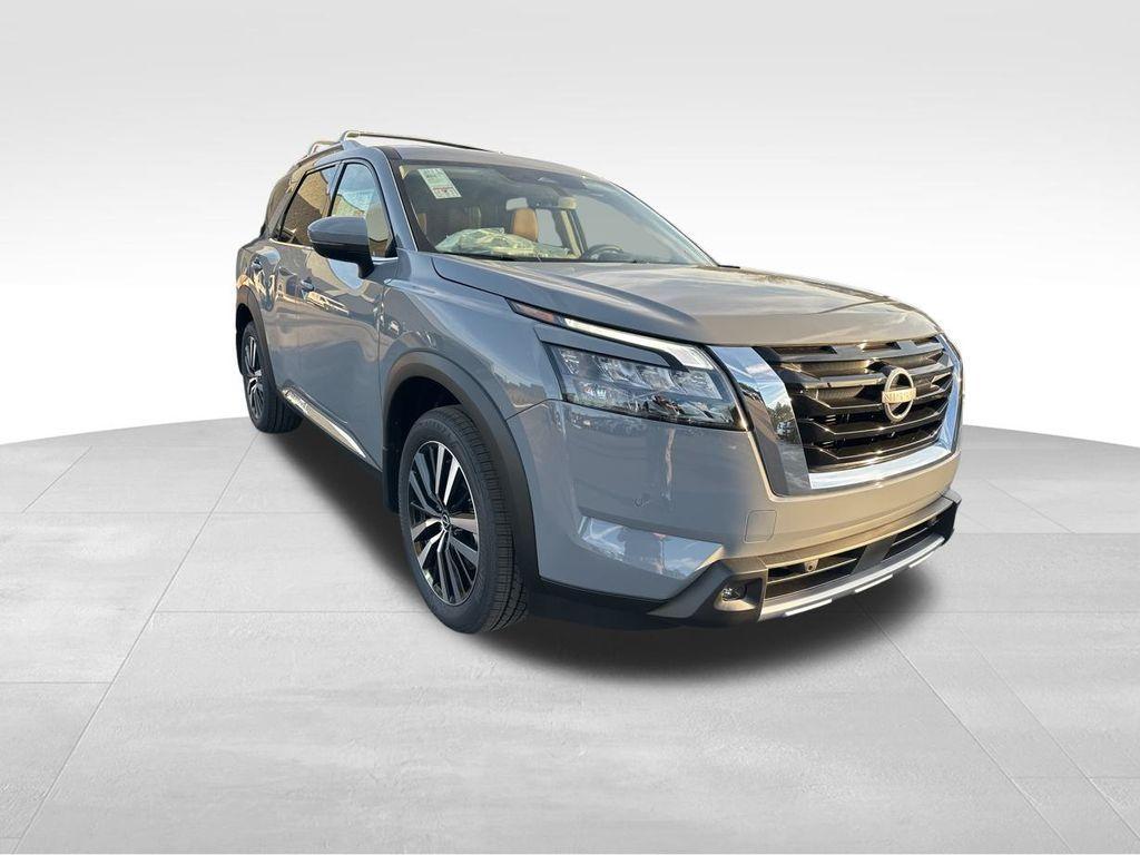 new 2025 Nissan Pathfinder car, priced at $52,340