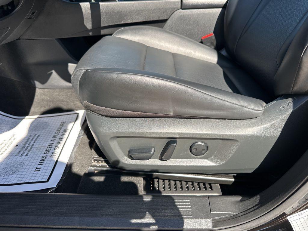 used 2023 Nissan Rogue car, priced at $22,200