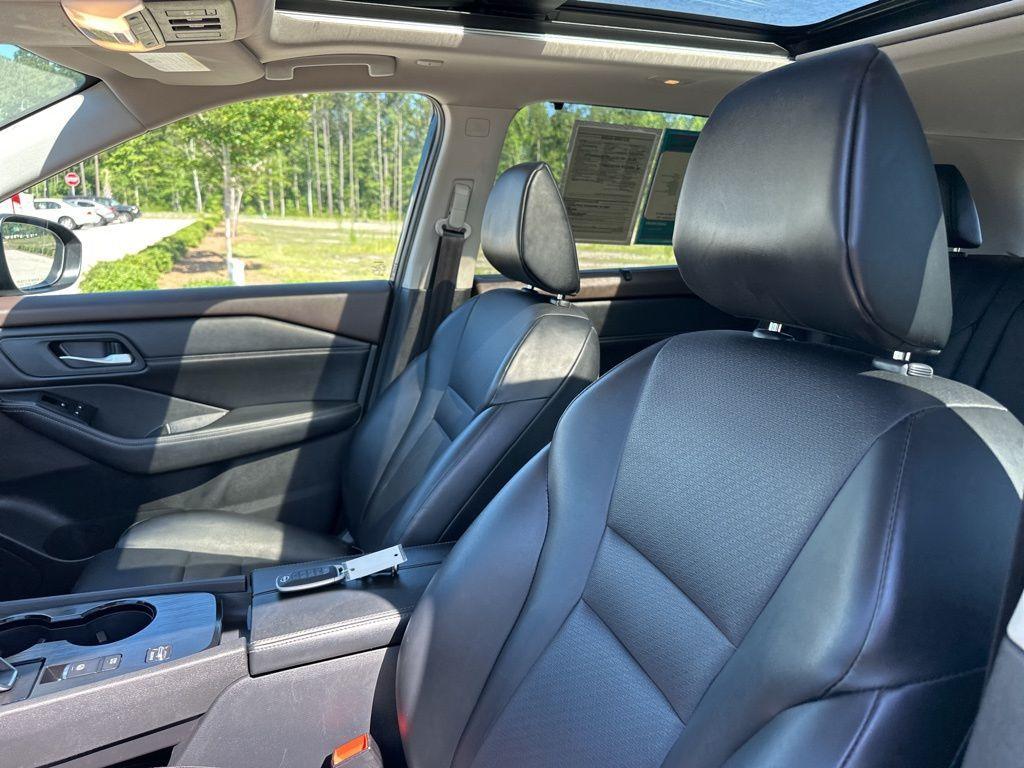 used 2023 Nissan Rogue car, priced at $22,200