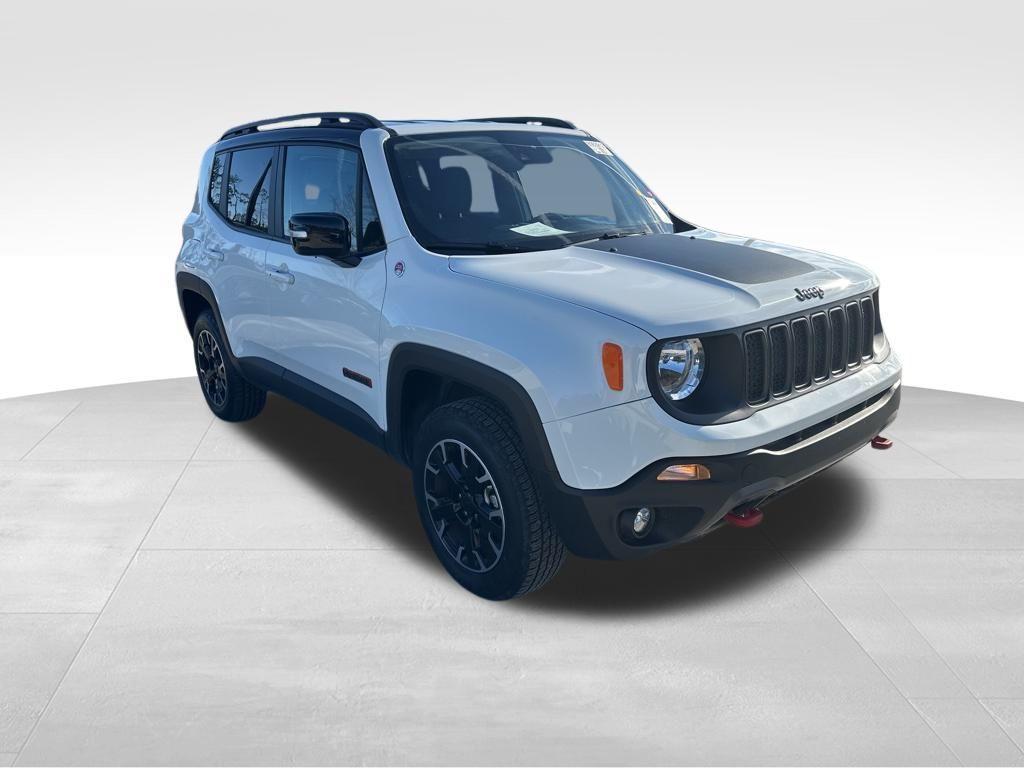 used 2023 Jeep Renegade car, priced at $24,333