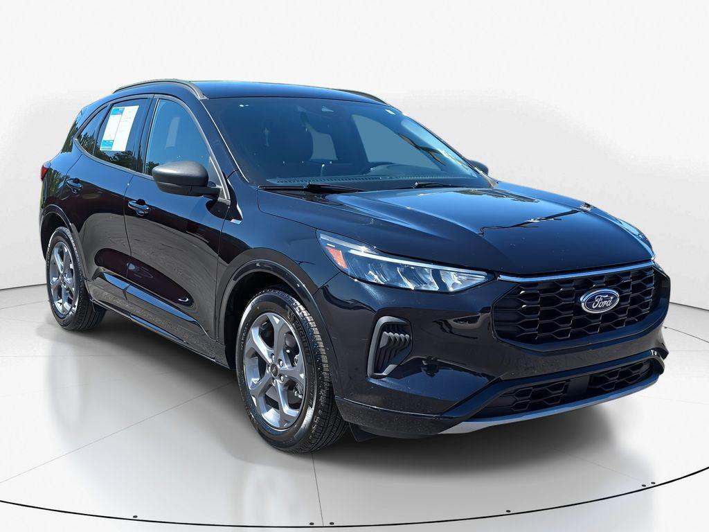 used 2023 Ford Escape car, priced at $22,300