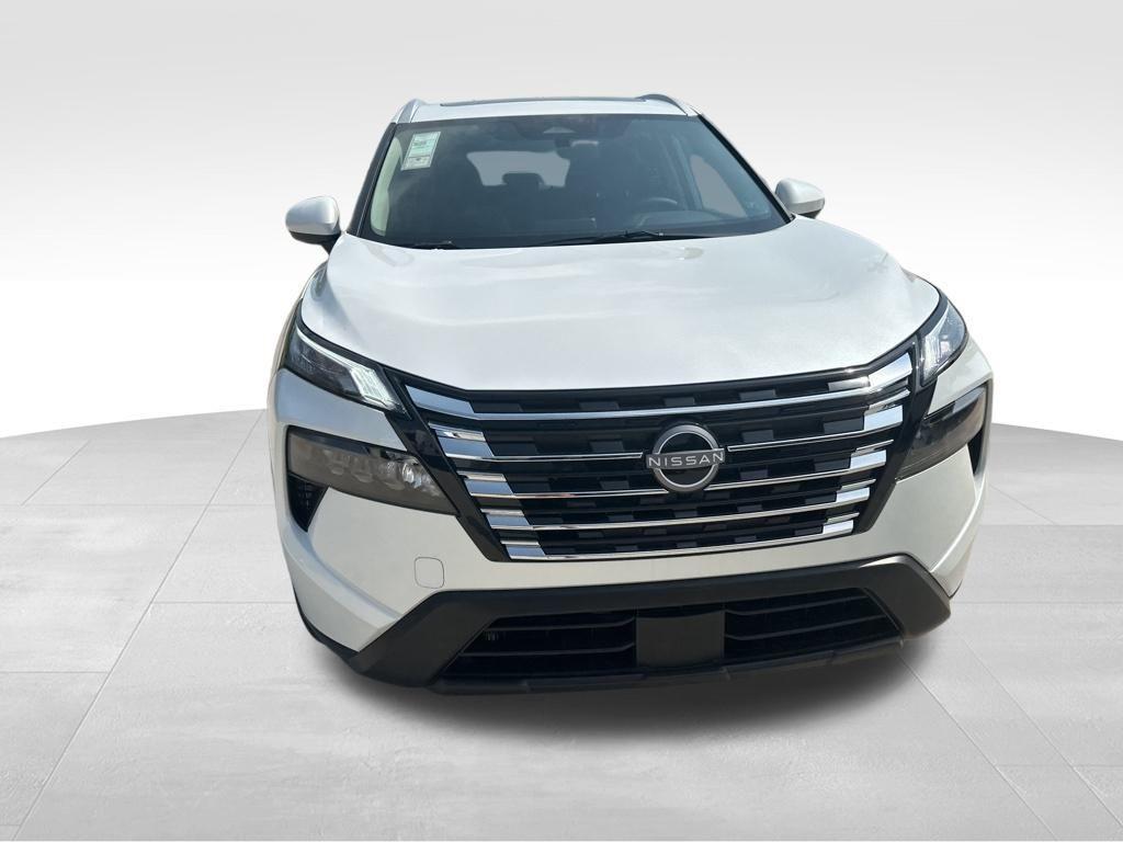 new 2025 Nissan Rogue car, priced at $33,519
