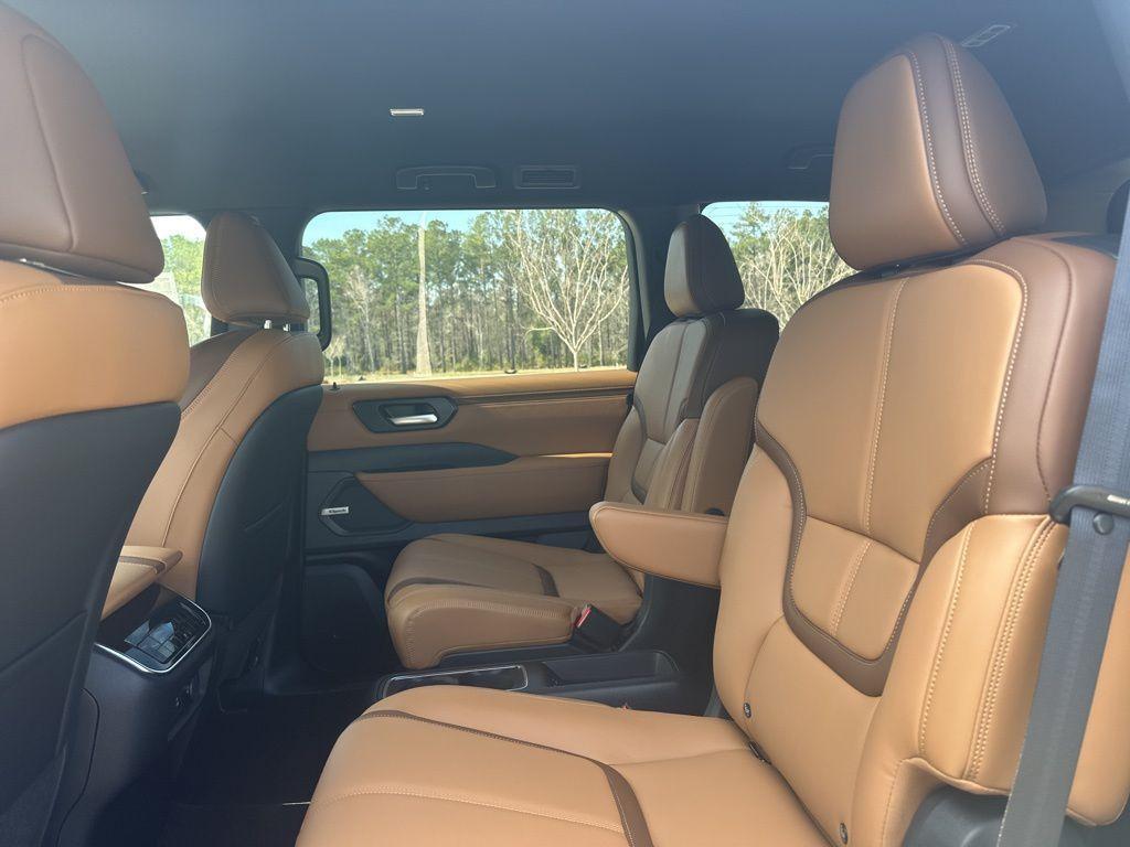 new 2025 Nissan Armada car, priced at $71,850