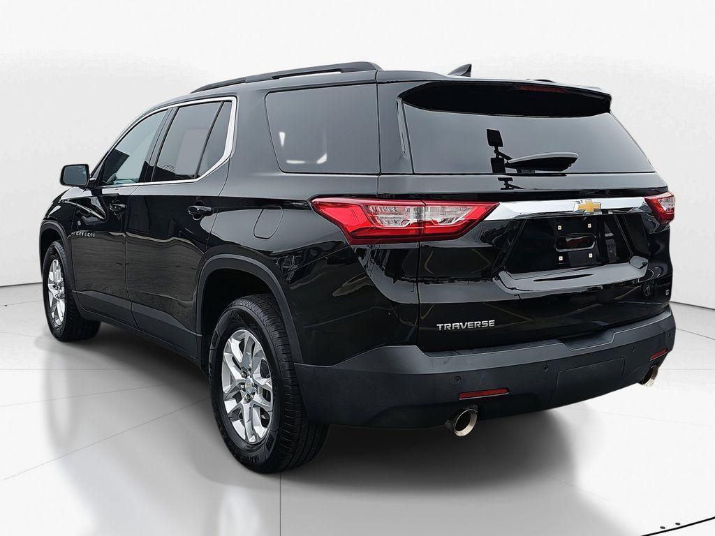 used 2021 Chevrolet Traverse car, priced at $22,900