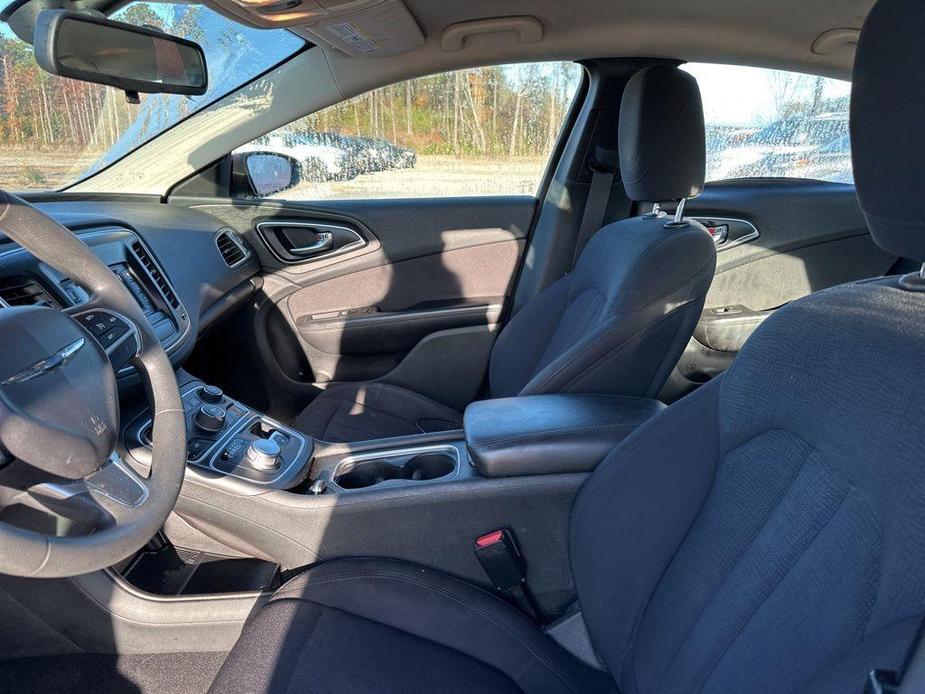 used 2015 Chrysler 200 car