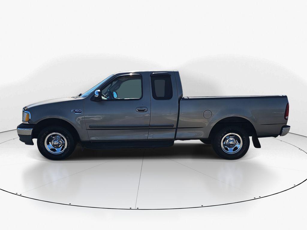 used 2002 Ford F-150 car, priced at $5,800