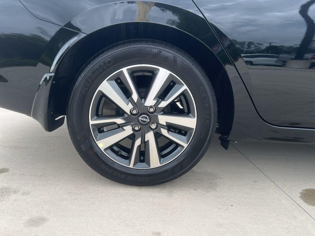 new 2025 Nissan Versa car, priced at $22,061
