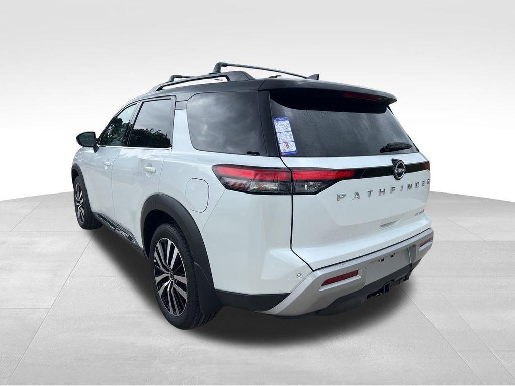 new 2025 Nissan Pathfinder car, priced at $49,409