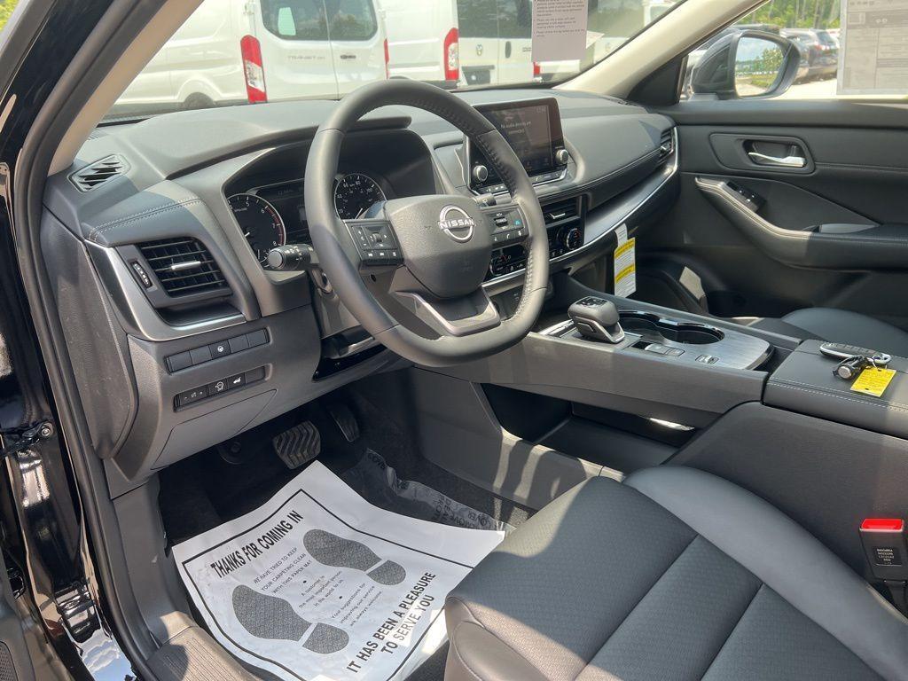 new 2025 Nissan Rogue car, priced at $32,403