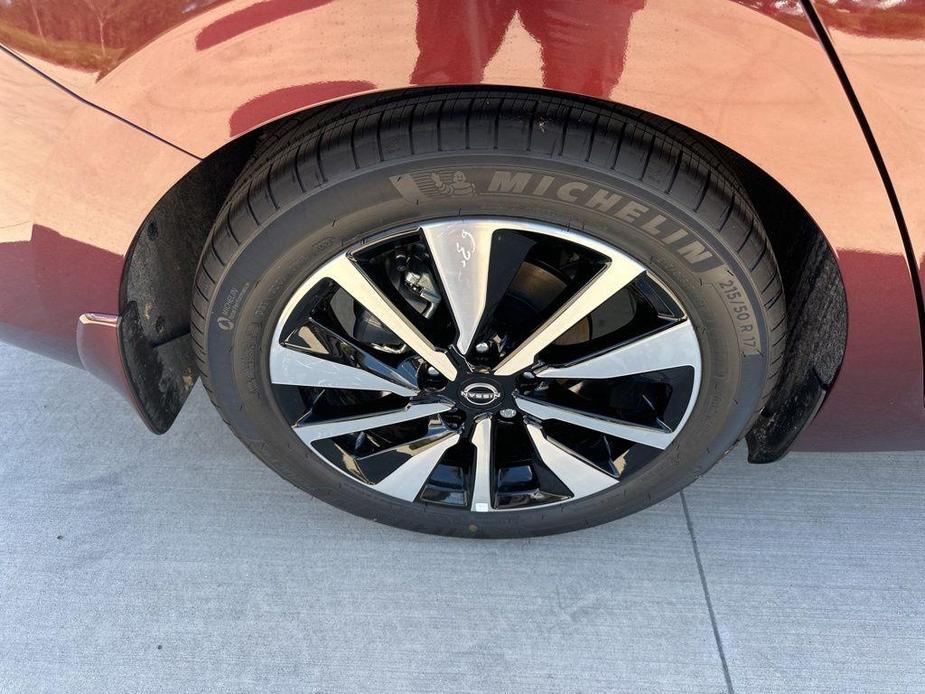 new 2025 Nissan Sentra car, priced at $25,695