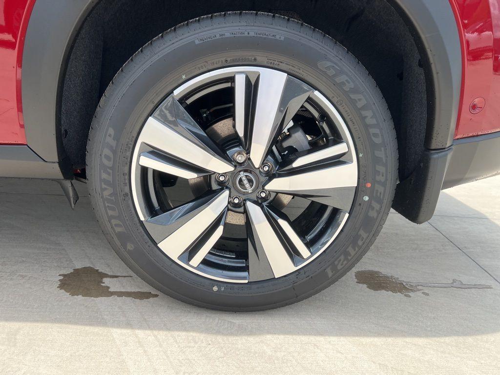 new 2025 Nissan Rogue car, priced at $40,802