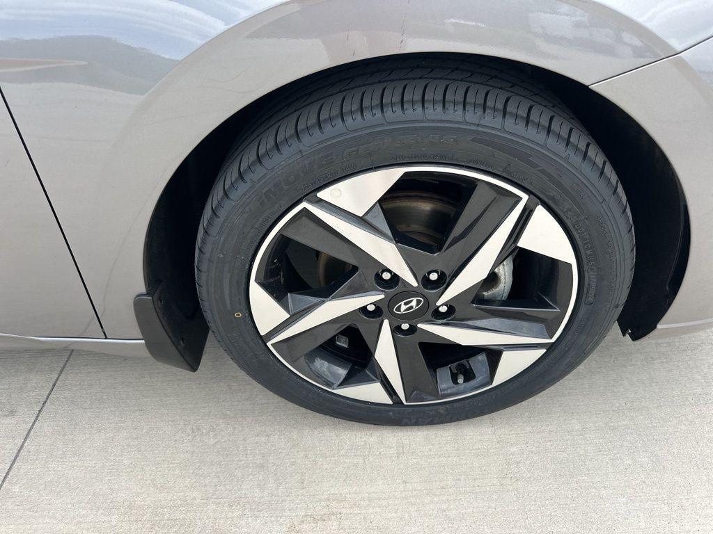 used 2023 Hyundai Elantra car, priced at $20,982