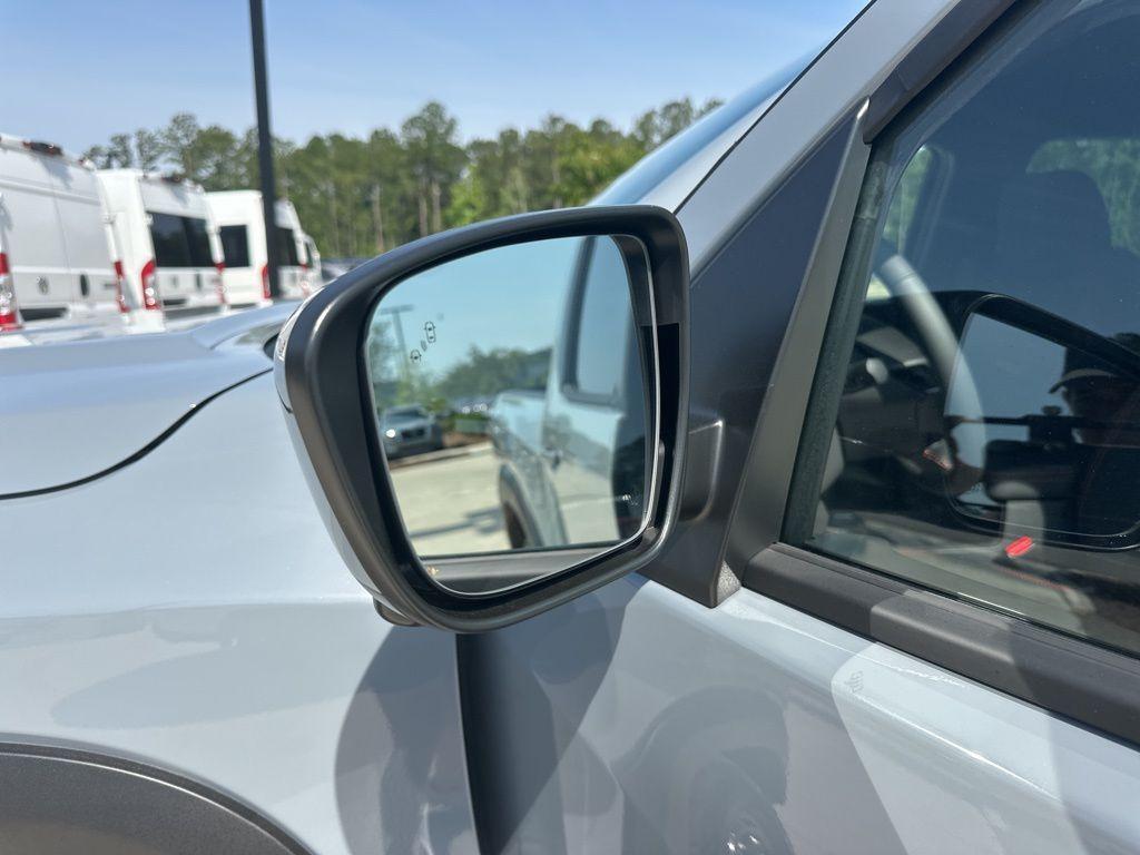 new 2025 Nissan Frontier car, priced at $39,512