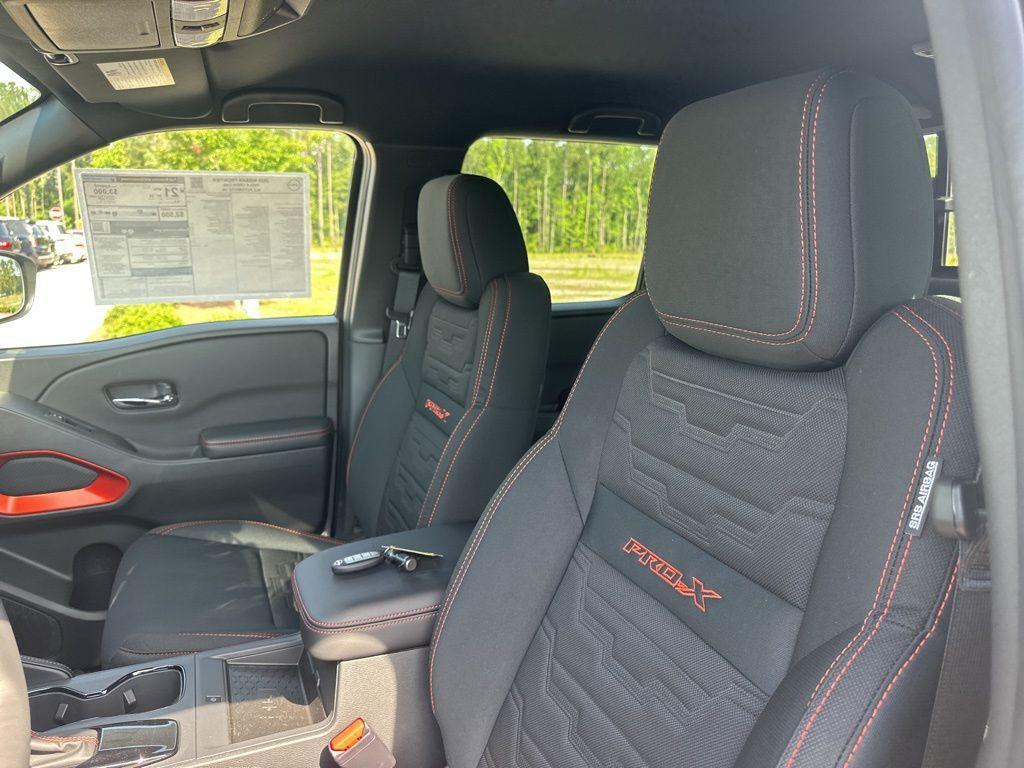 new 2025 Nissan Frontier car, priced at $39,512