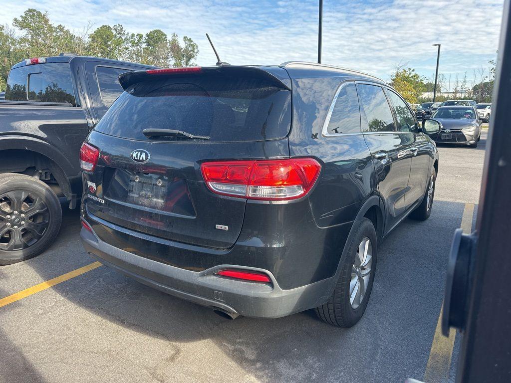 used 2017 Kia Sorento car, priced at $7,900