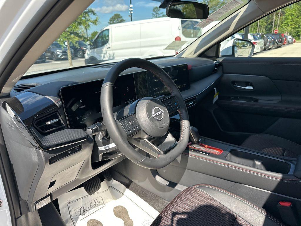 new 2025 Nissan Kicks car, priced at $28,259