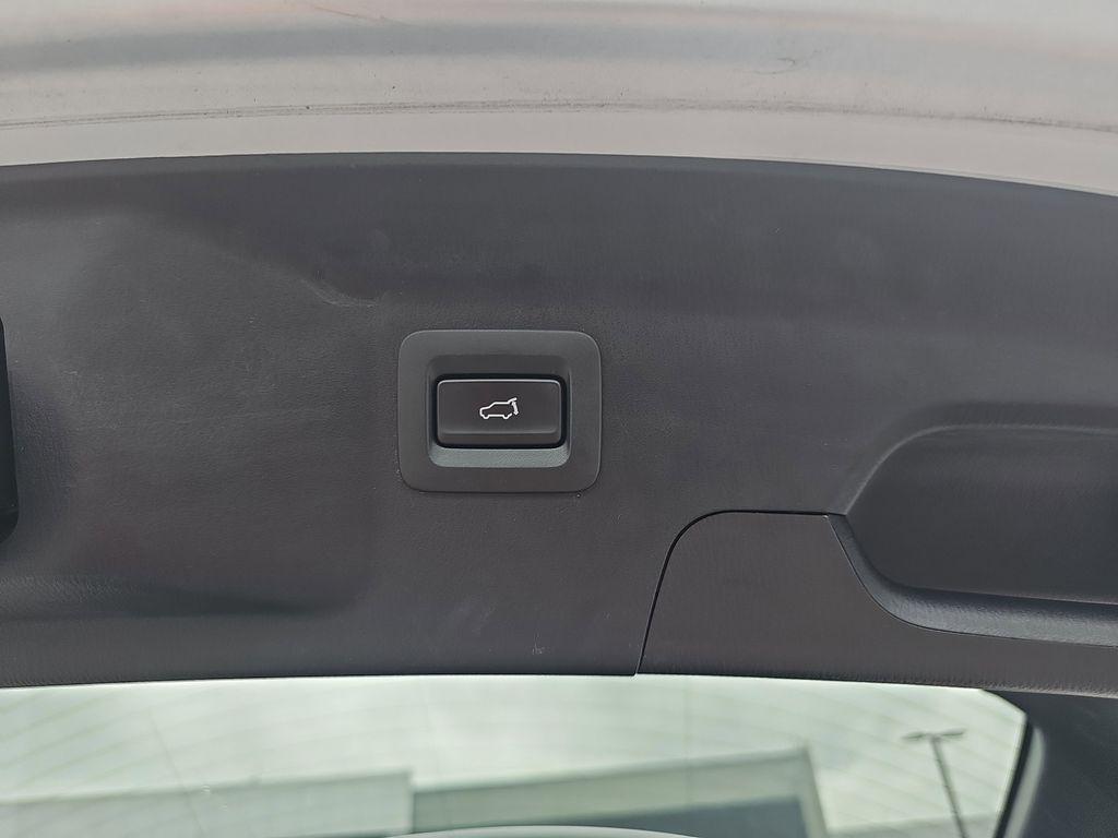 used 2023 Mazda CX-9 car, priced at $26,100