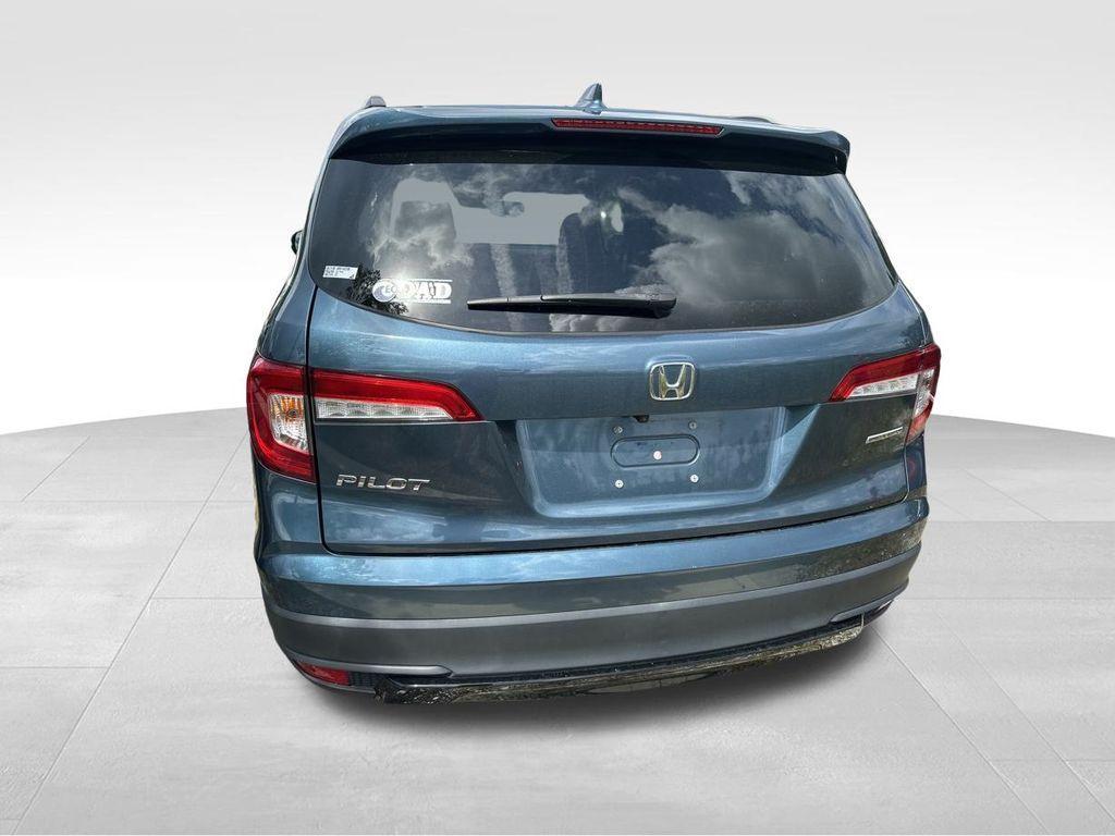 used 2021 Honda Pilot car, priced at $28,300