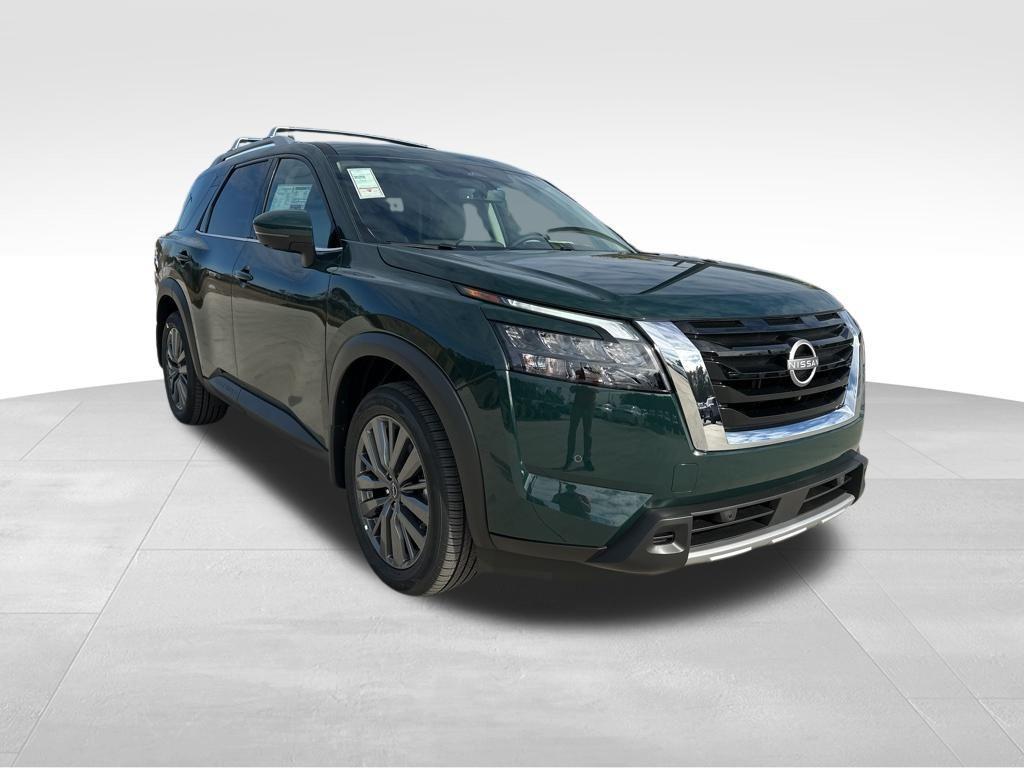 new 2025 Nissan Pathfinder car, priced at $48,690