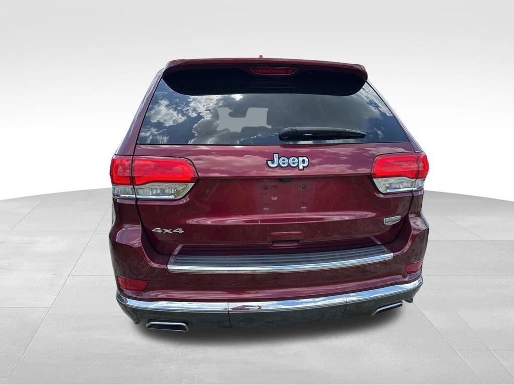 used 2021 Jeep Grand Cherokee car, priced at $32,800