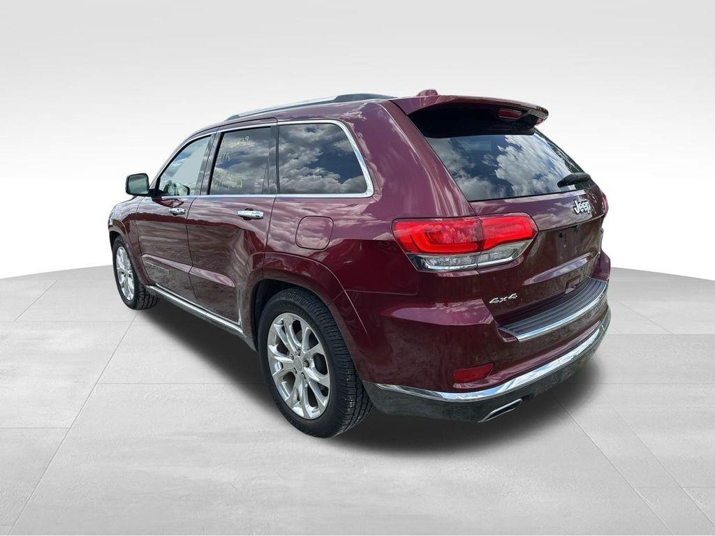used 2021 Jeep Grand Cherokee car, priced at $32,800