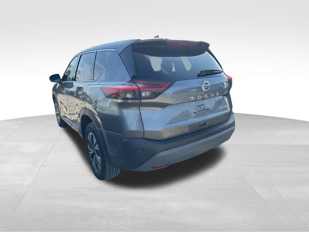used 2021 Nissan Rogue car, priced at $23,401