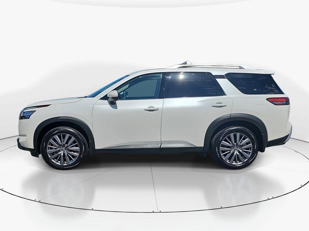 used 2024 Nissan Pathfinder car, priced at $34,899