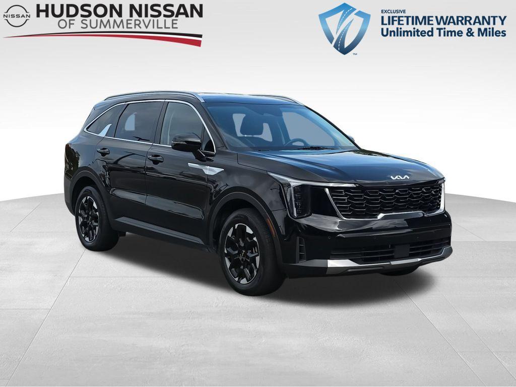 used 2024 Kia Sorento car, priced at $28,879