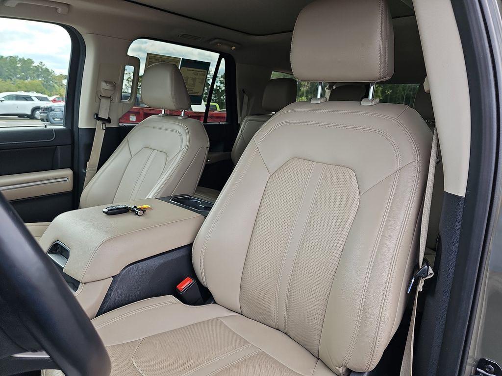 used 2024 Ford Expedition Max car, priced at $46,500